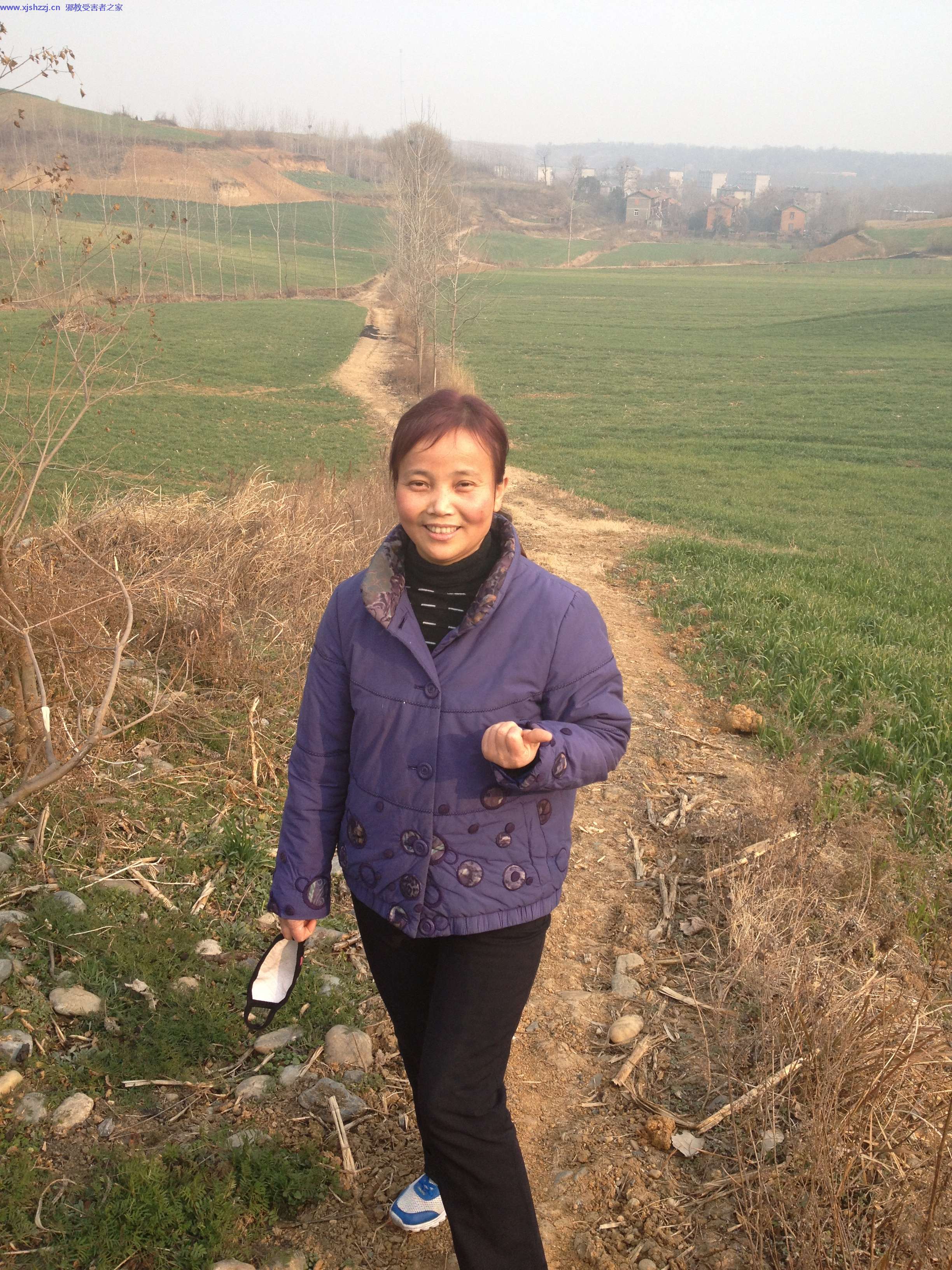 首页 全能神邪教 裴清玲 女,52岁,湖北省襄阳老河口江山机械厂家属区